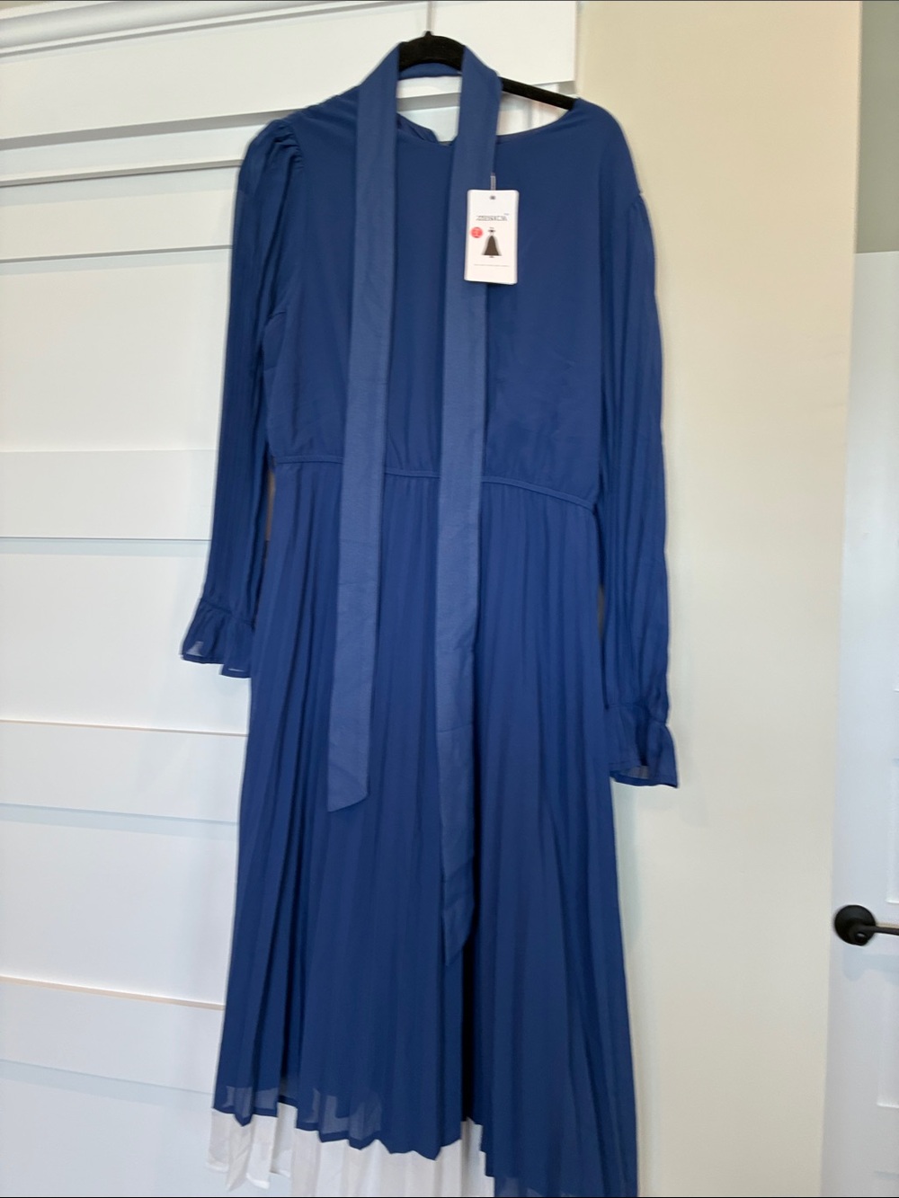 Women's Blue Long-Sleeve Pleated Tie-Neck Dress